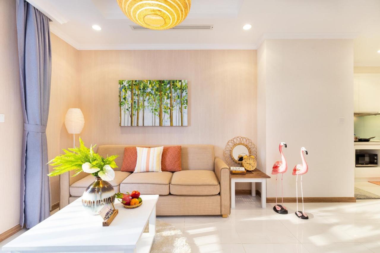 Hoasun Boutique Apartment - Vinhomes Central Park Apartment