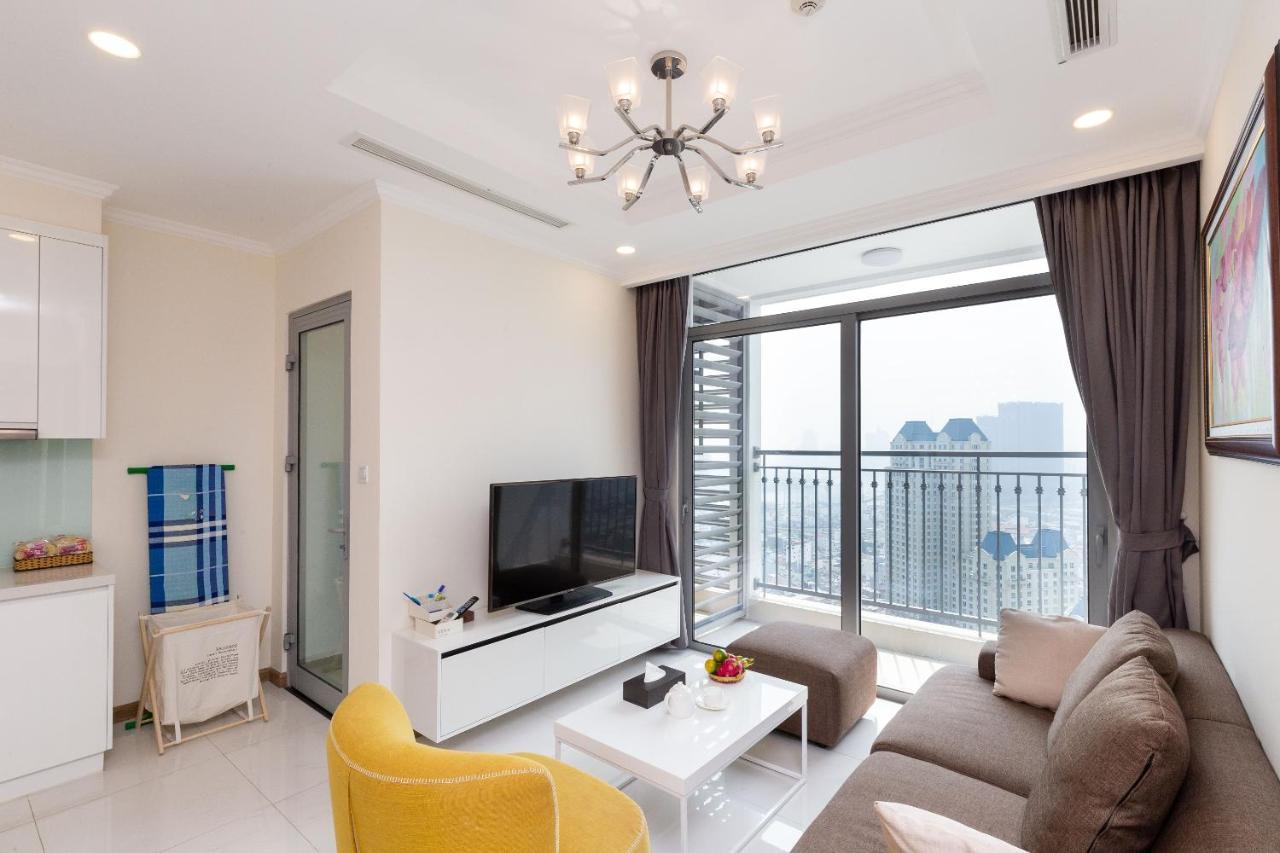 Hoasun Boutique Apartment - Vinhomes Central Park Apartment