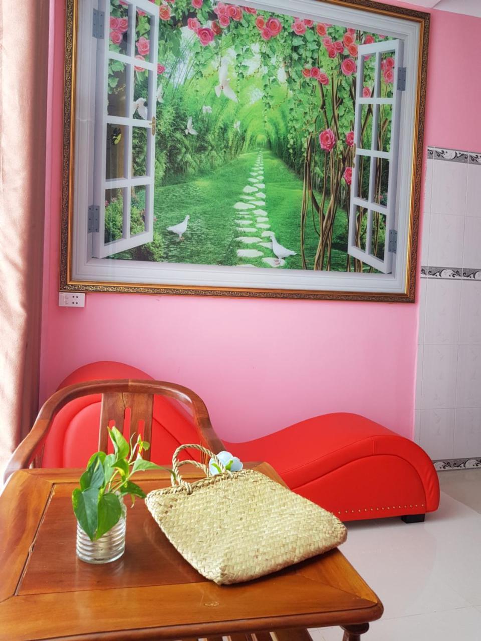 Love hotel Khach San Gims 2*