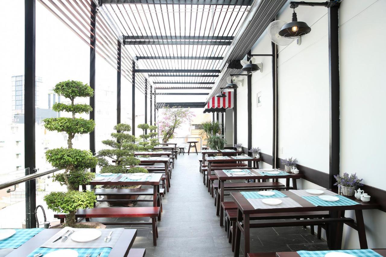 Hotel The Umi Ho Chi Minh City