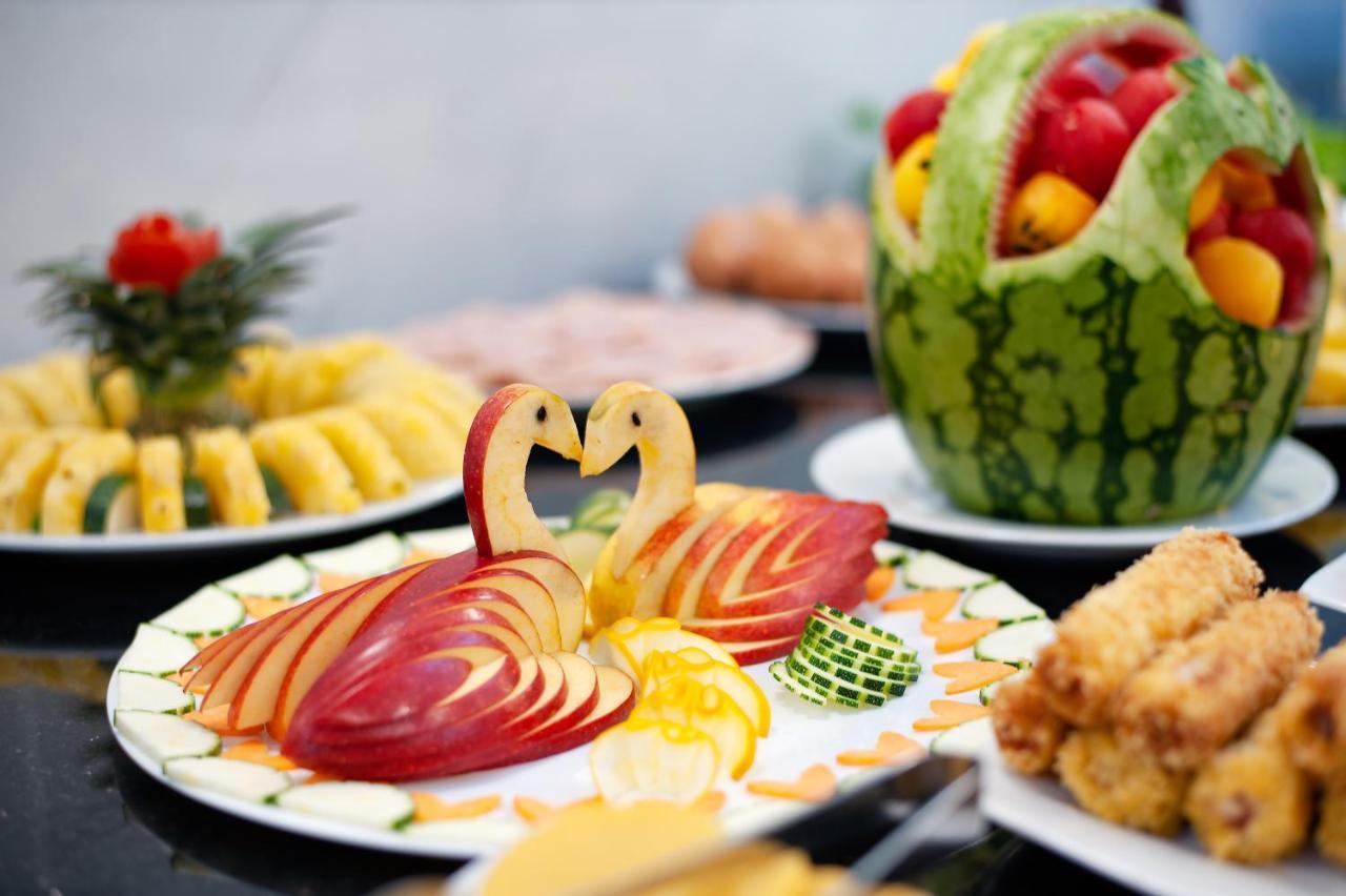 Khách sạn Eden Garden - Bùi Viện Street 3*