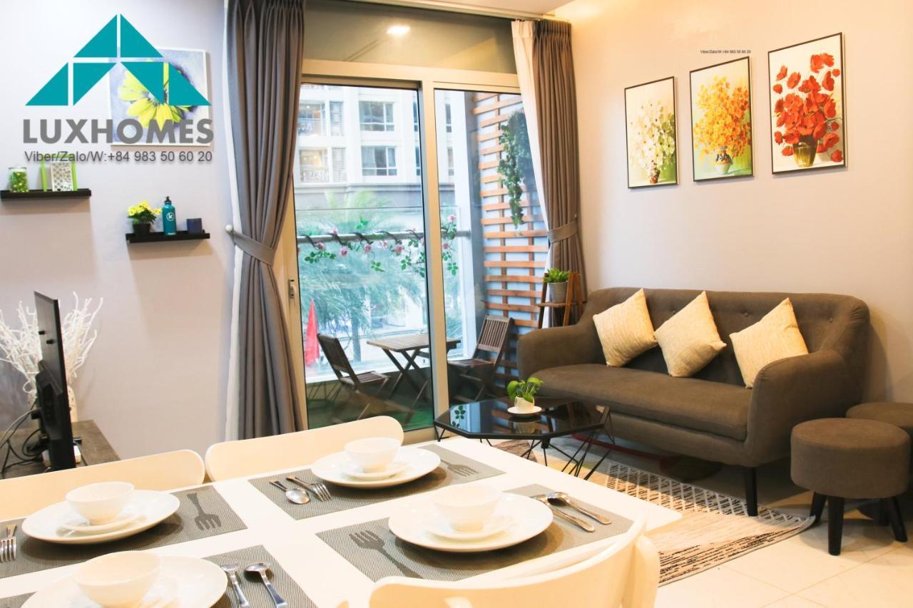Luxhomes Saigon - Vinhomes Park Apartment Ho Chi Minh City
