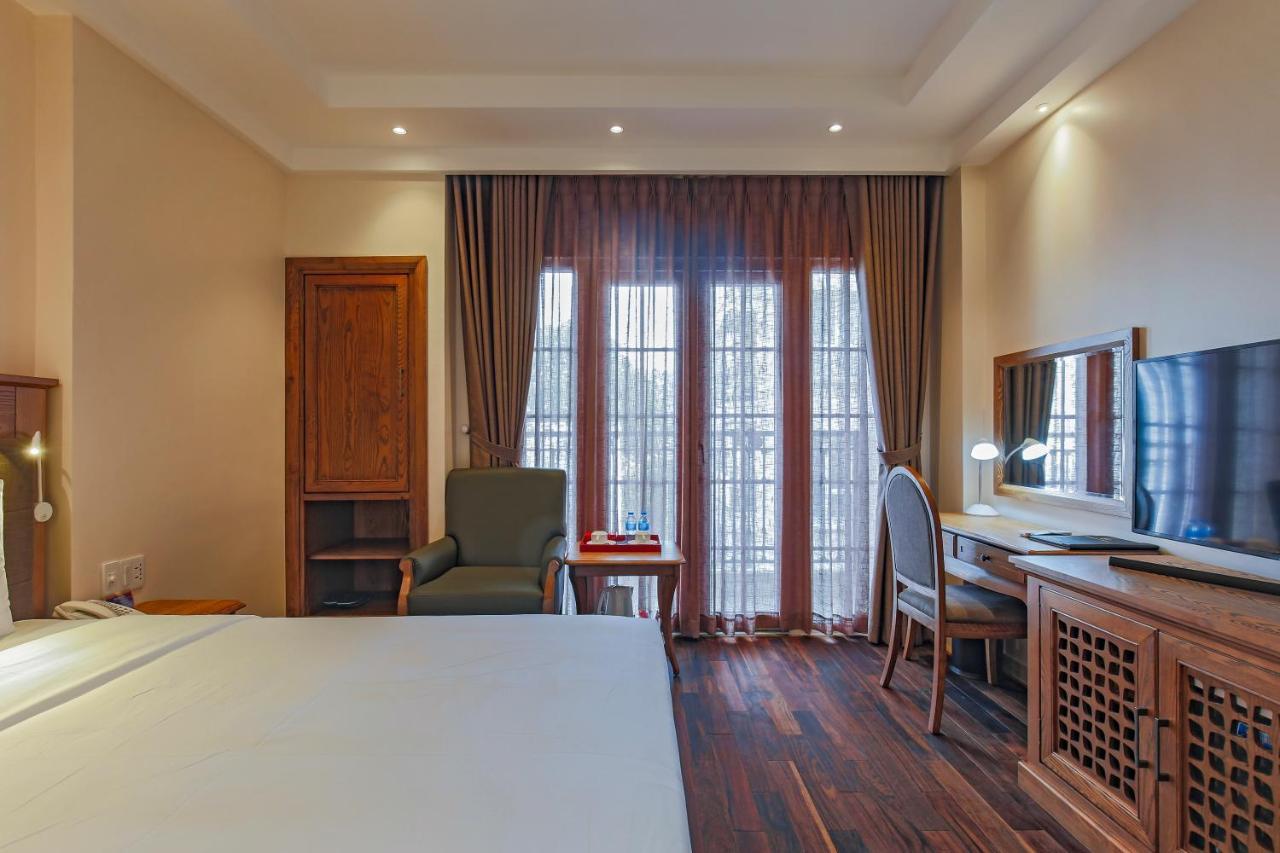 Hoang Lan 3* Ho Chi Minh City