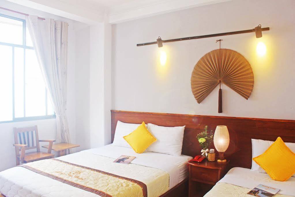 Giang Son Hotel江山民宿范五老区酒吧街胡志明市