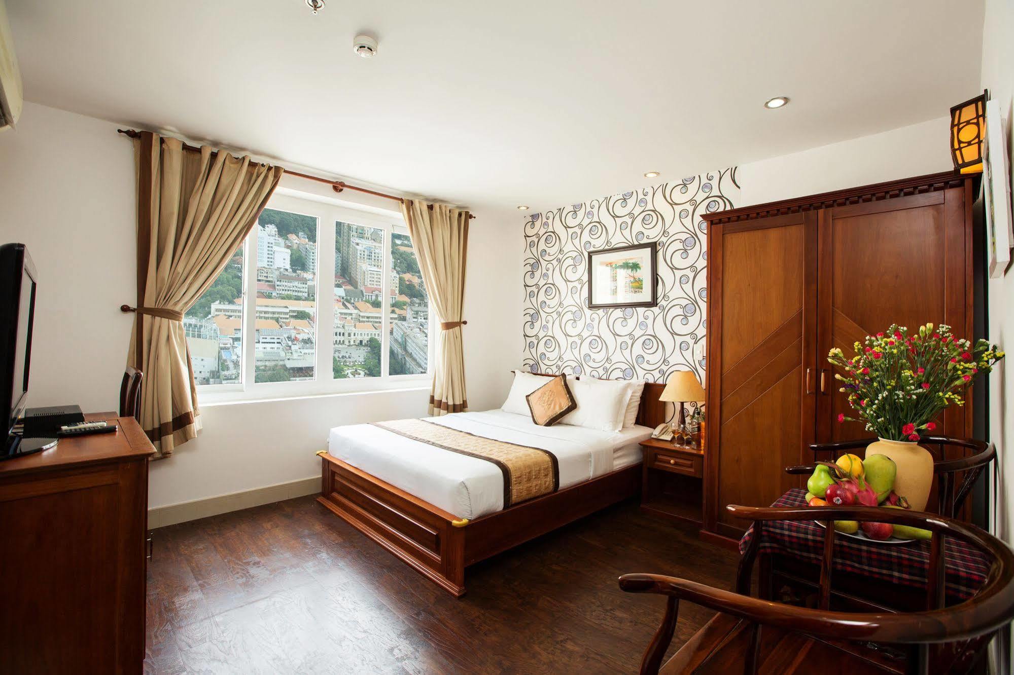 Golf Khách sạn TP. Hồ Chí Minh