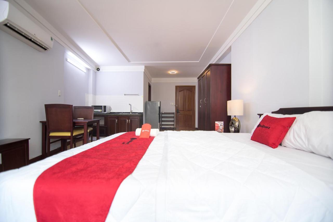 Reddoorz Near Hoa Lu Stadium Ho Chi Minh City