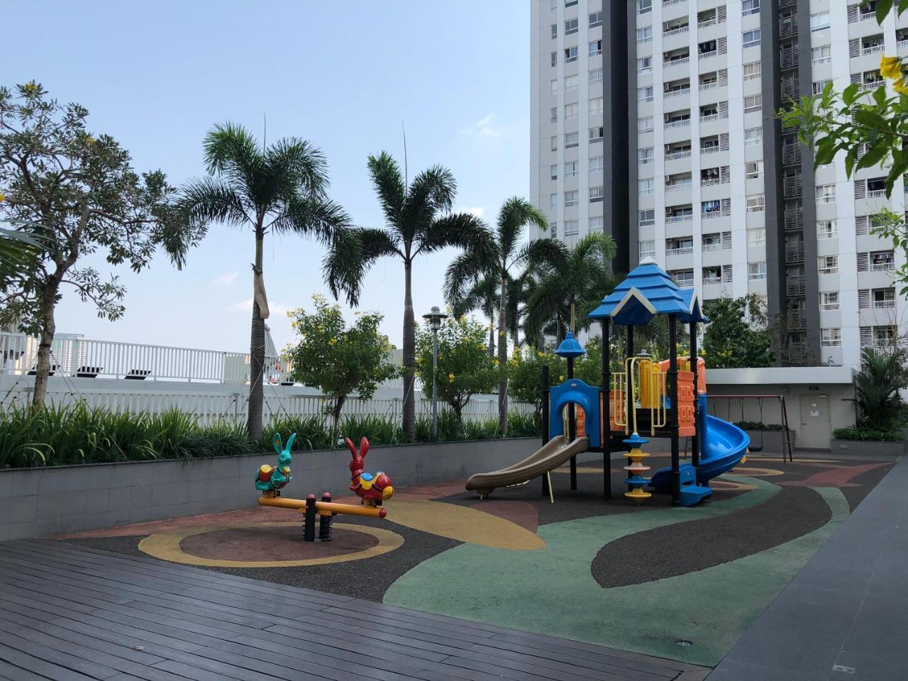 Block C, Lexington Residents, 67 Duong Mai Chi Tho * Ho Chi Minh City