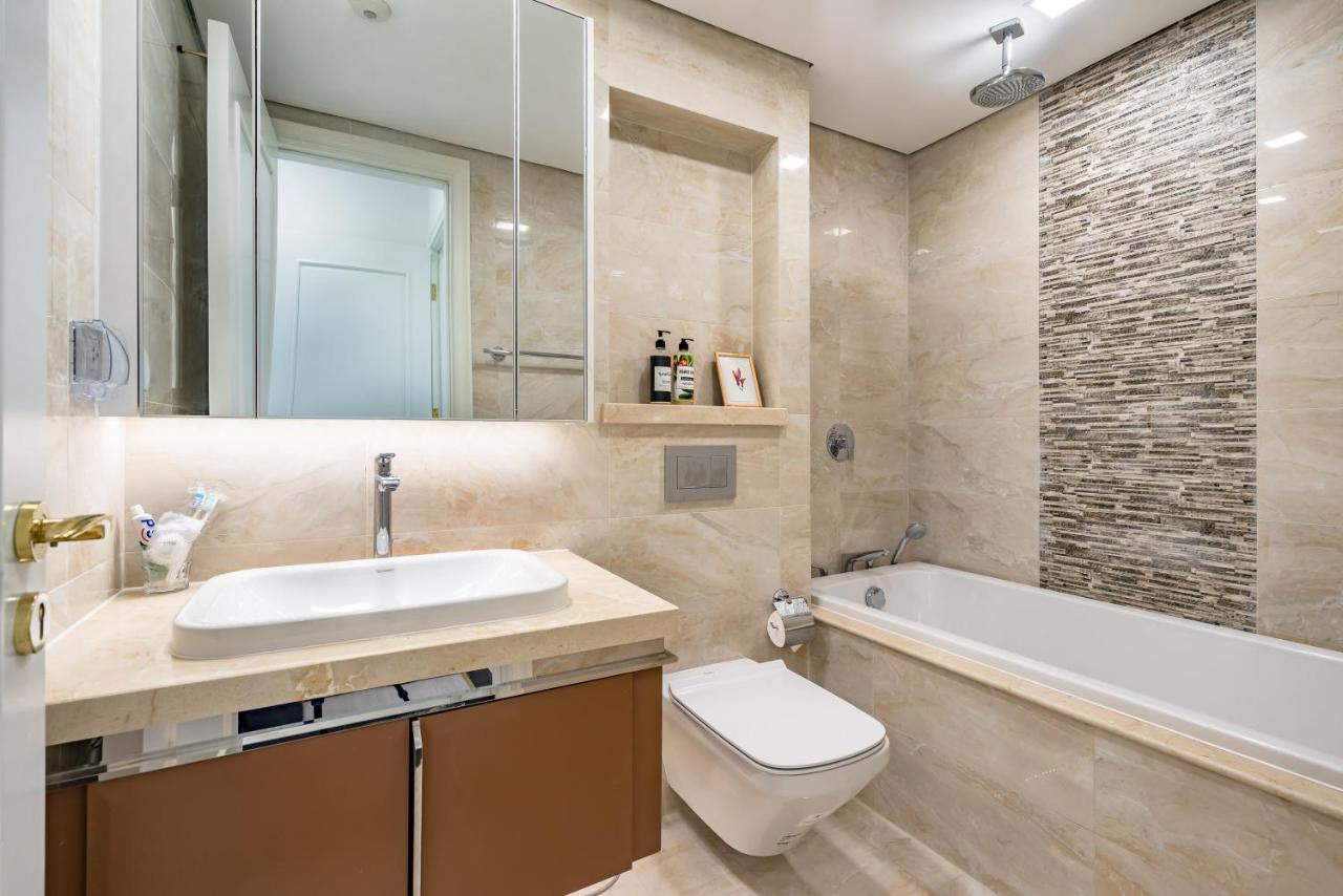 Nomadhome - Vinhomes Golden River Luxury * Ho Chi Minh City
