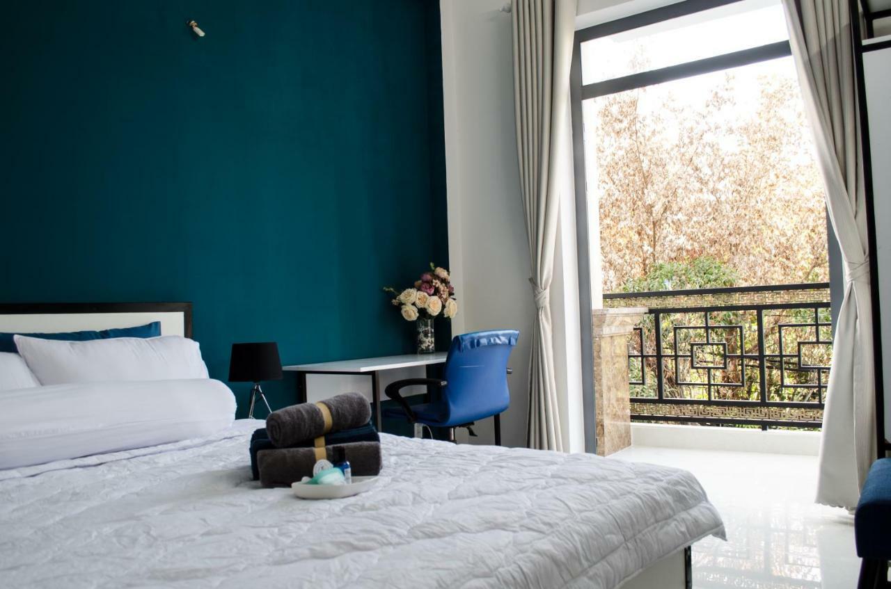 Bonjour Saigon Bed & Breakfast