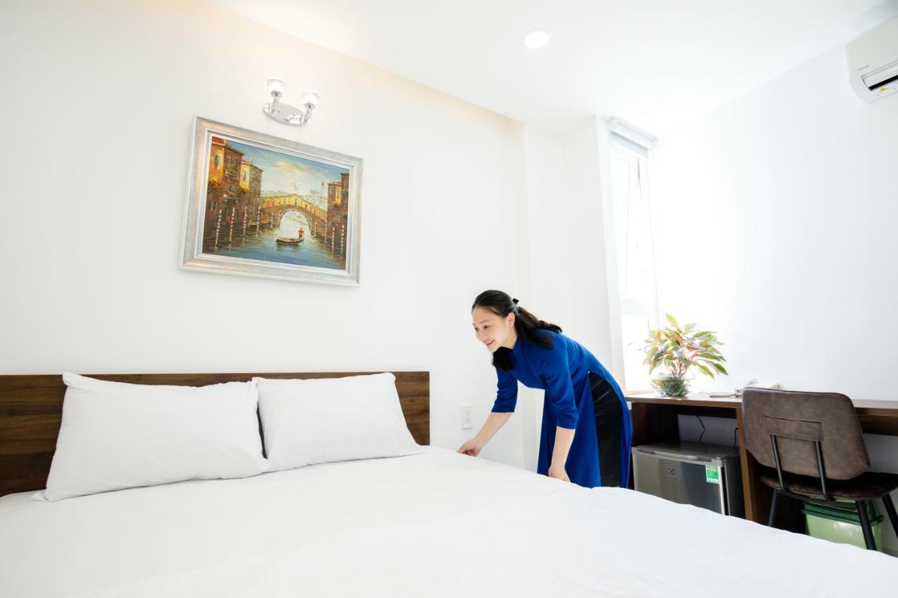 Aladdin Hotel