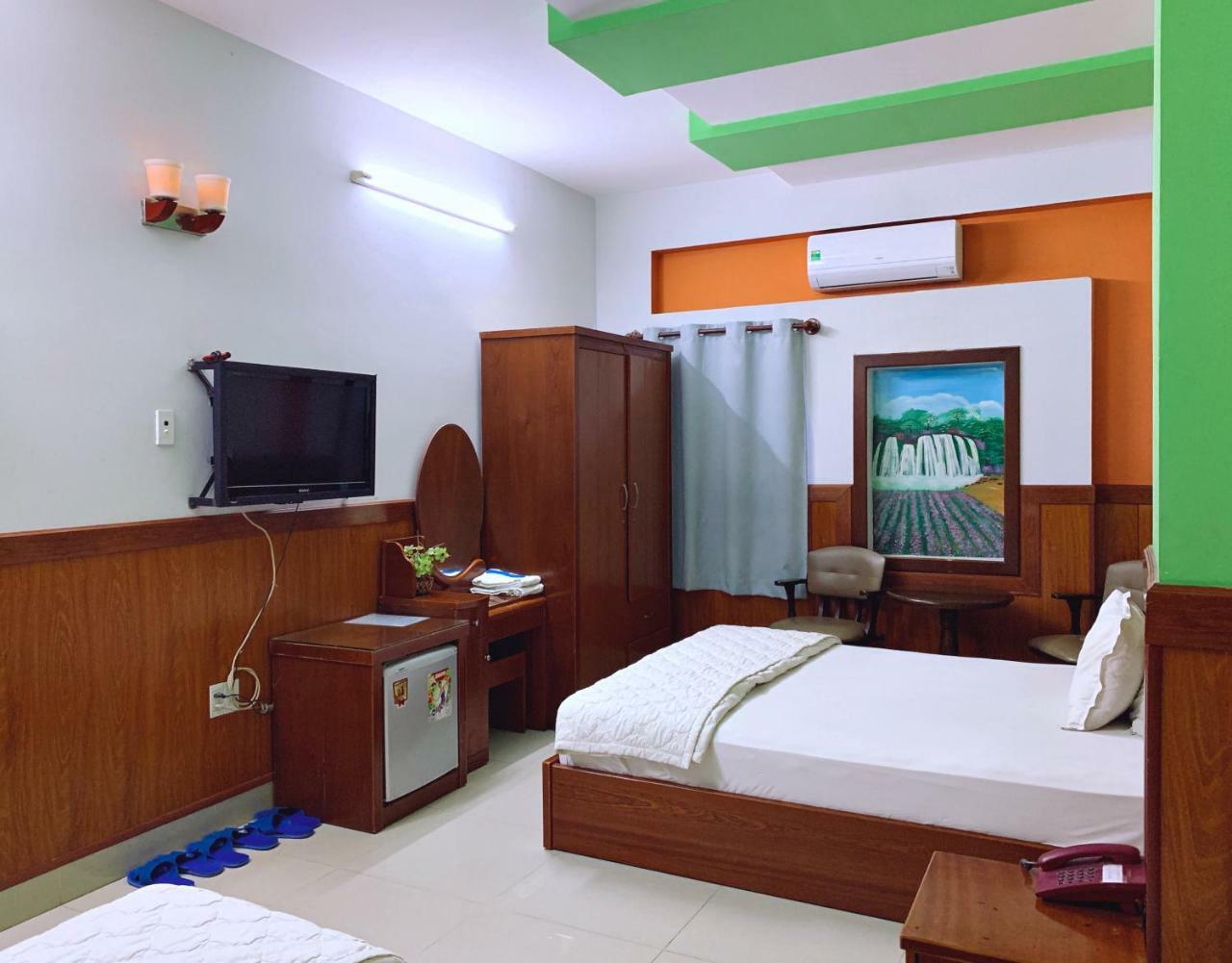 Huynh Anh Hotel *