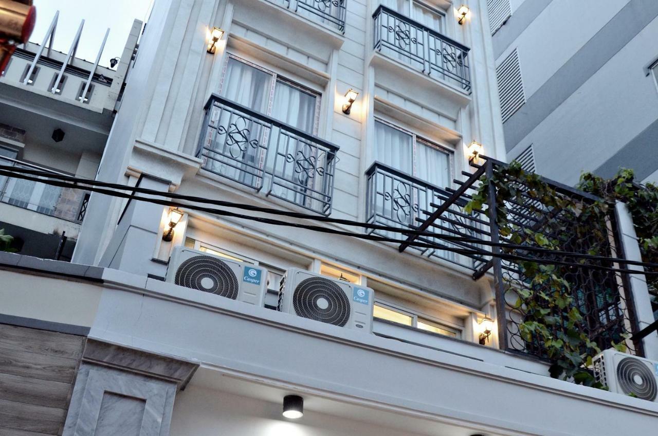 Smiley 8 Apartment *