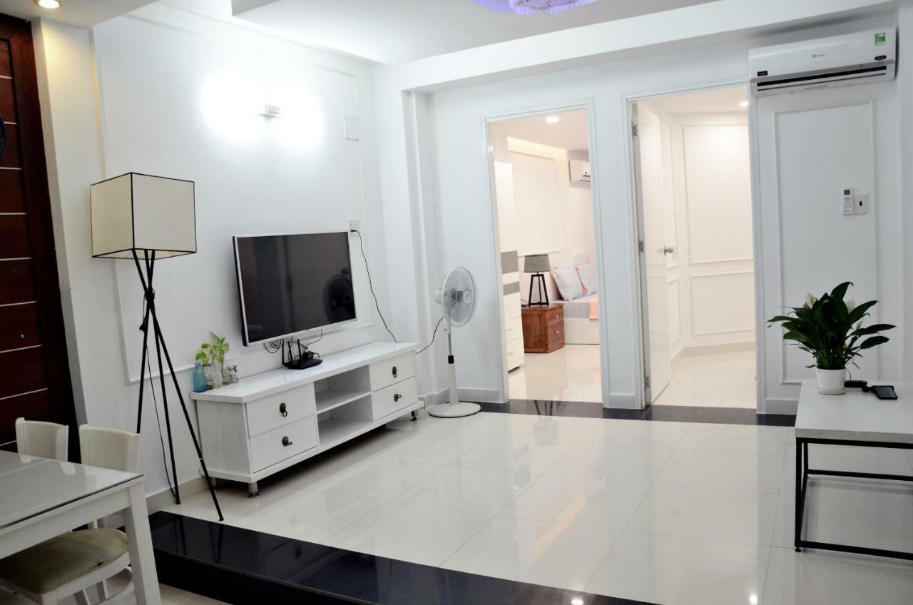 Smiley 8 * Ho Chi Minh City