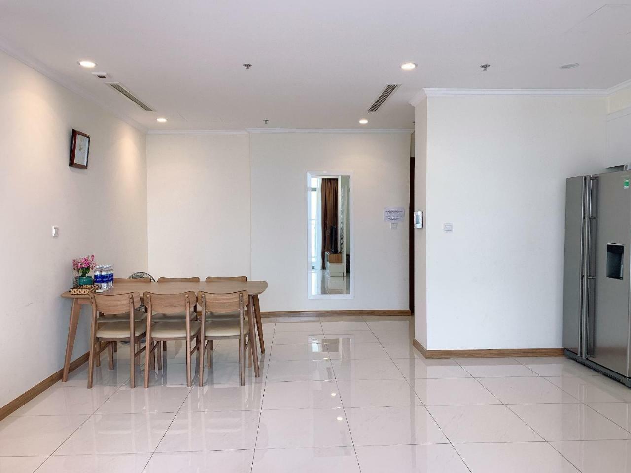 Vinhomes Landmark 81 - Luxstay Condotel * Ho Chi Minh City