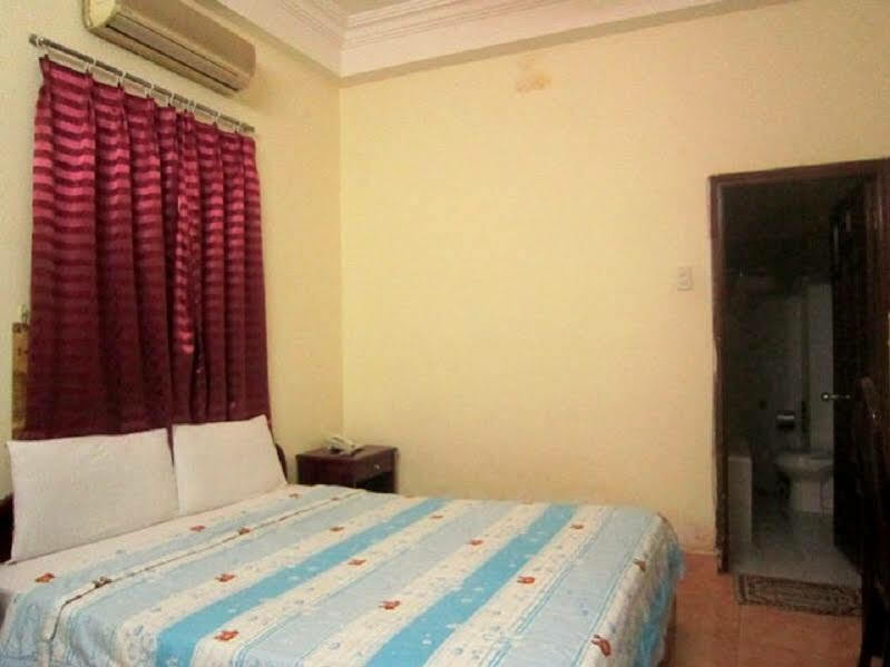 Ha Trang 2* Ho Chi Minh City