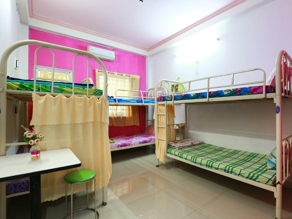 Color House *