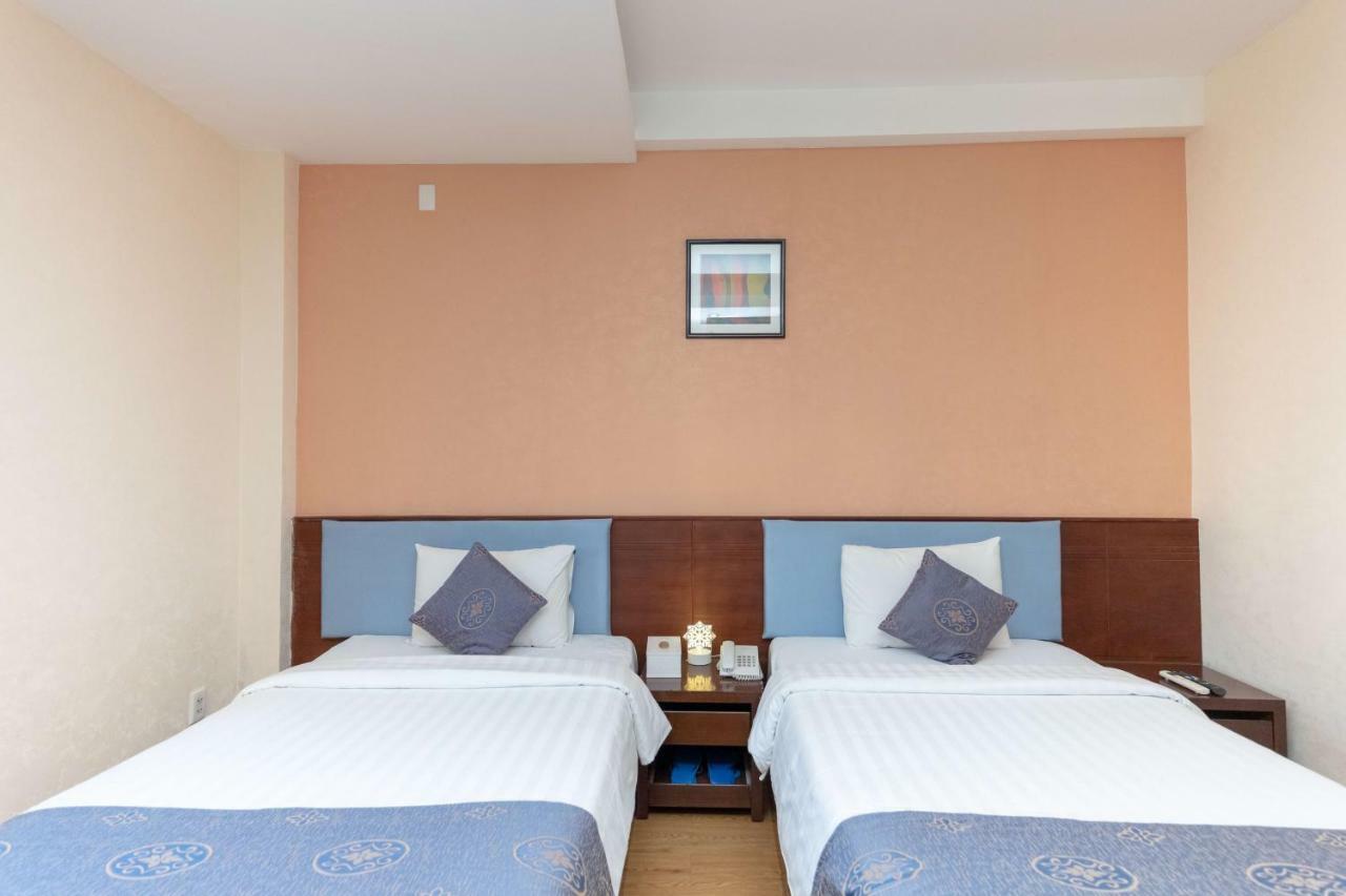 Hotel 99 Bui Vien 2*