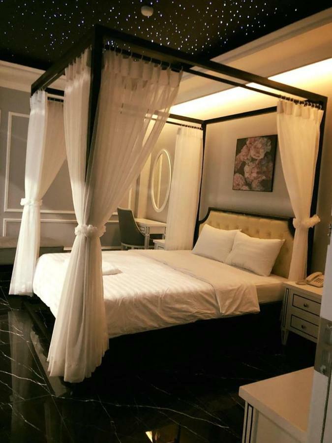 La Galerie Hotel 3*