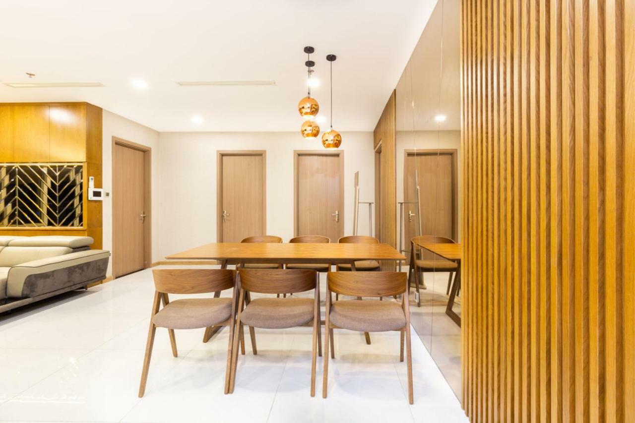 Vinhomes Landmark 81 - Luxstay Condotel Aparthotel Ho Chi Minh City