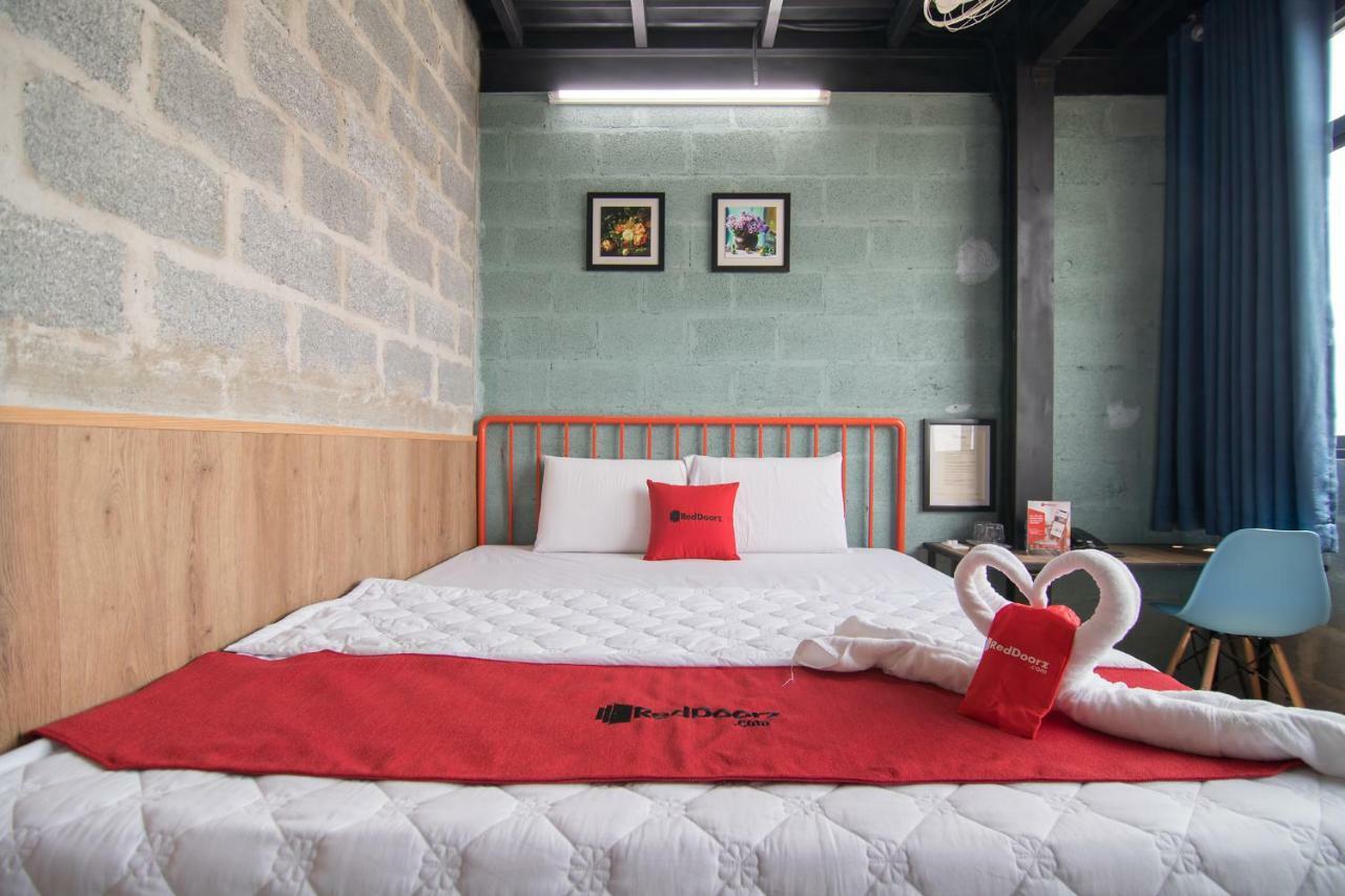 Reddoorz @ Ung Khiem Street Hotel 3*