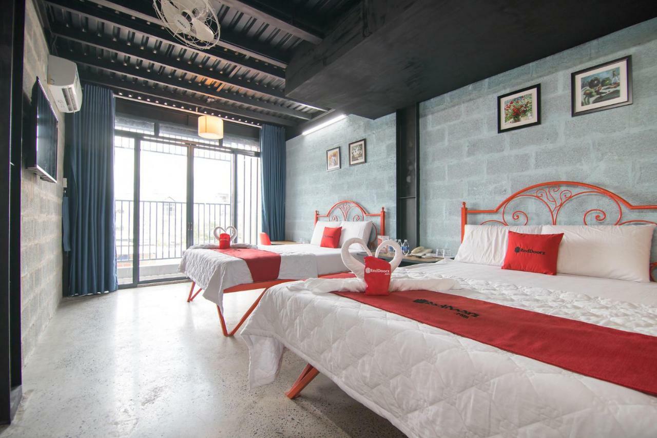 Reddoorz @ Ung Khiem Street 3* Ho Chi Minh City