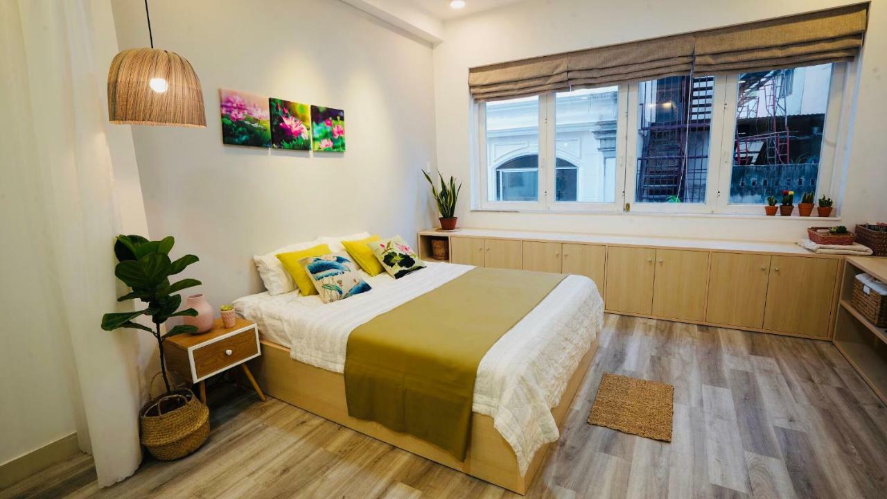 Botanic House Saigon *