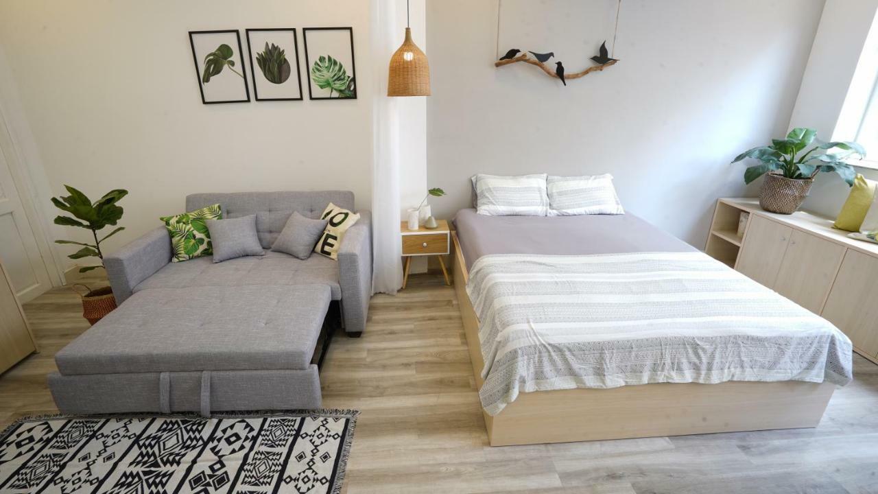 Botanic House Saigon Guest house *