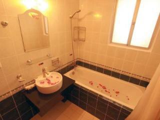 Paris Gold Hotel