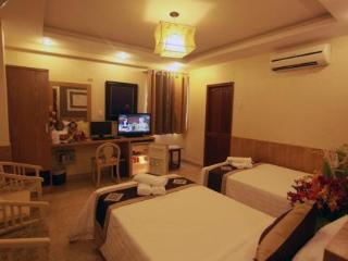 Paris Gold Hotel 3*