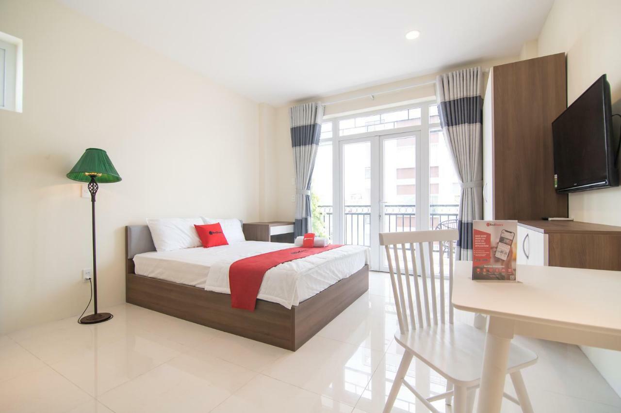 Reddoorz Near Xo Viet Nghe Tinh Street Hotel 2*