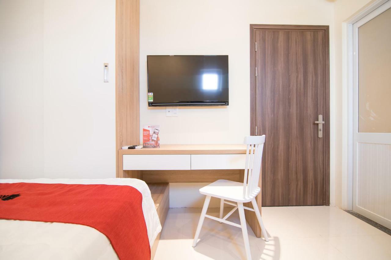 Reddoorz Near Xo Viet Nghe Tinh Street Hotel