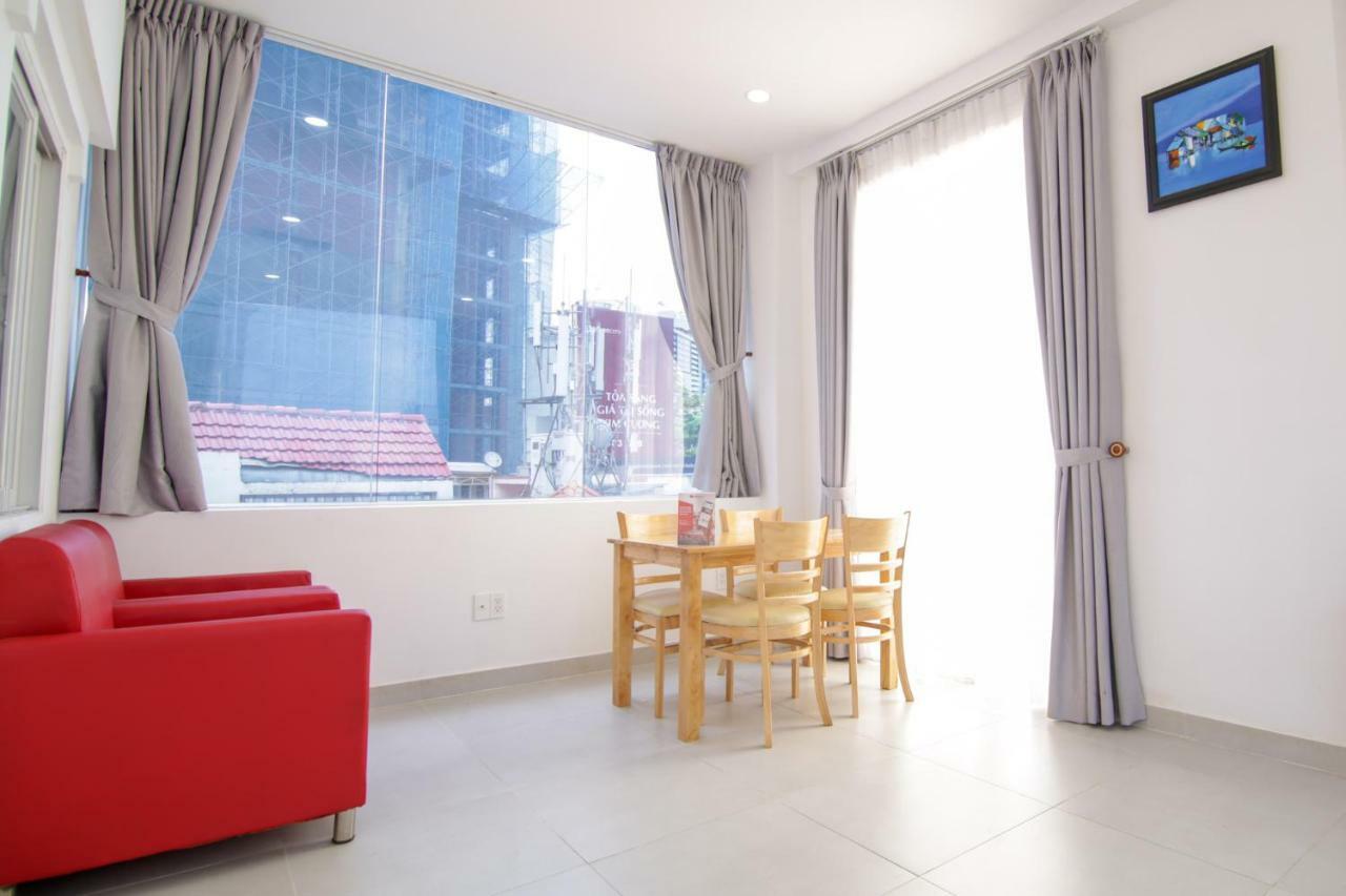 Reddoorz Near Quan Khu 7 Stadium Hotel