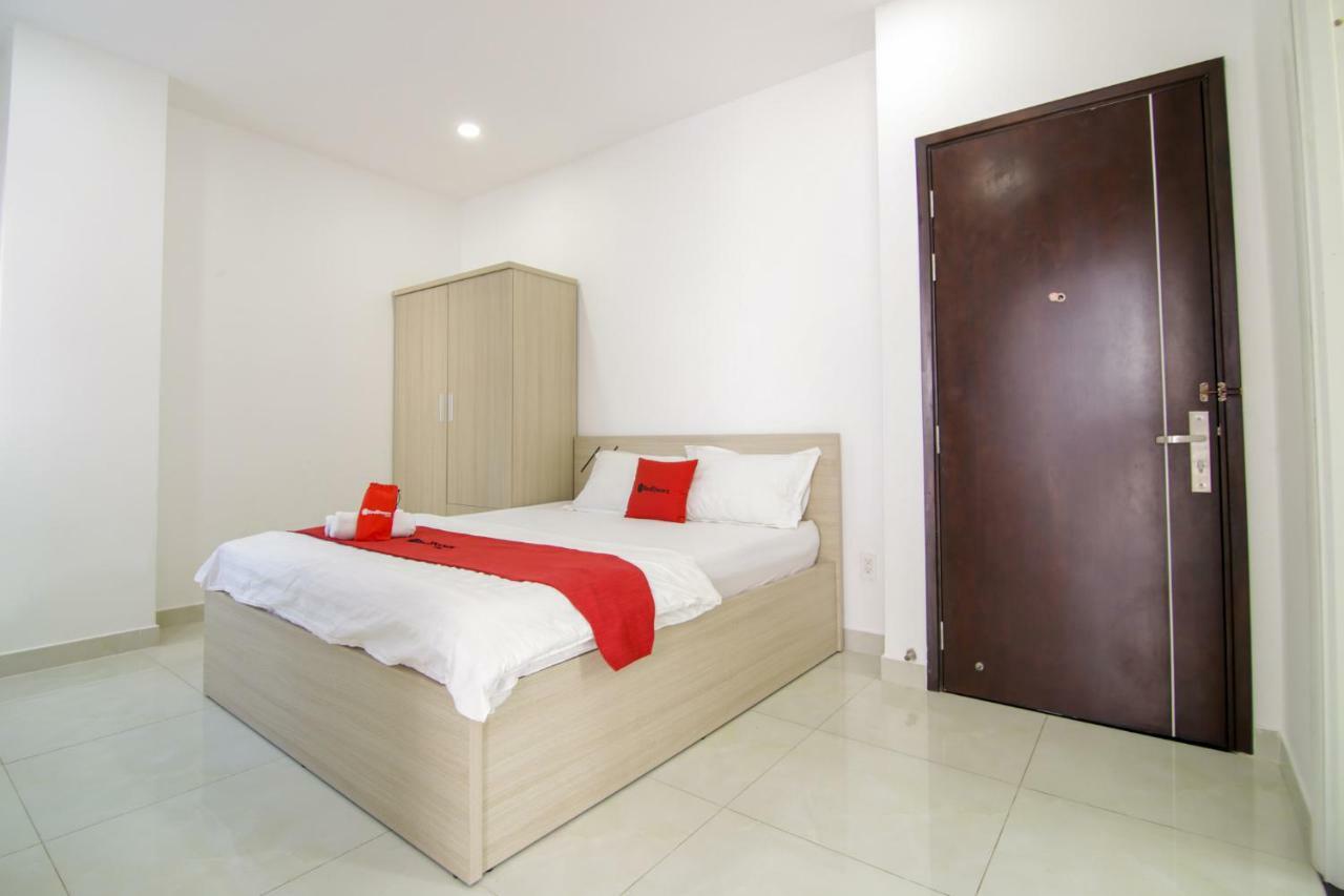 Reddoorz Near Quan Khu 7 Stadium Ho Chi Minh City