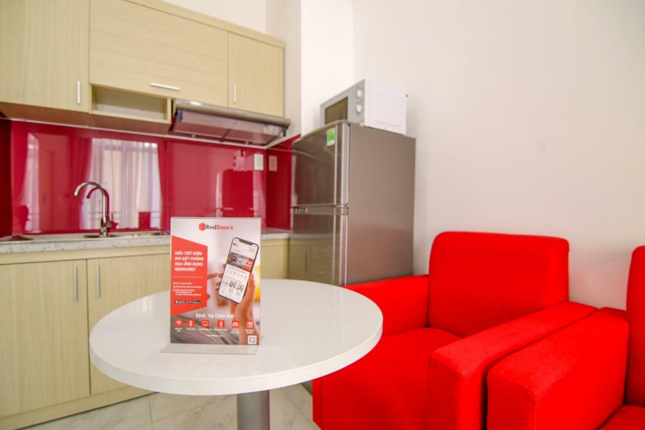 Reddoorz Near Quan Khu 7 Stadium Hotel