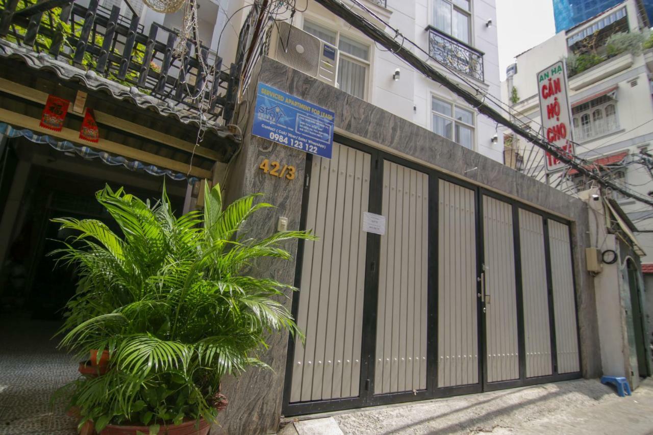 Reddoorz Near Quan Khu 7 Stadium Hotel