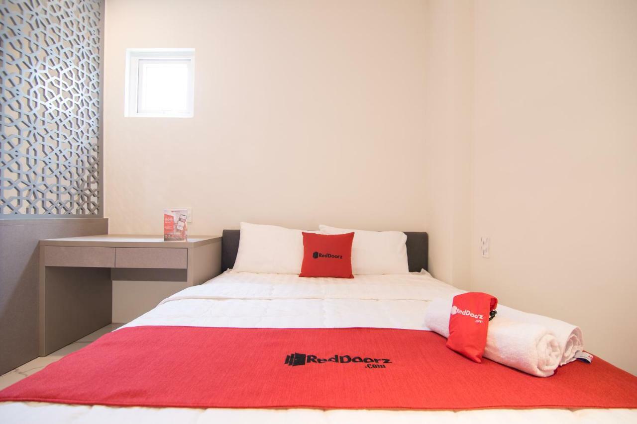 Reddoorz Near Xo Viet Nghe Tinh Street Hotel 2*