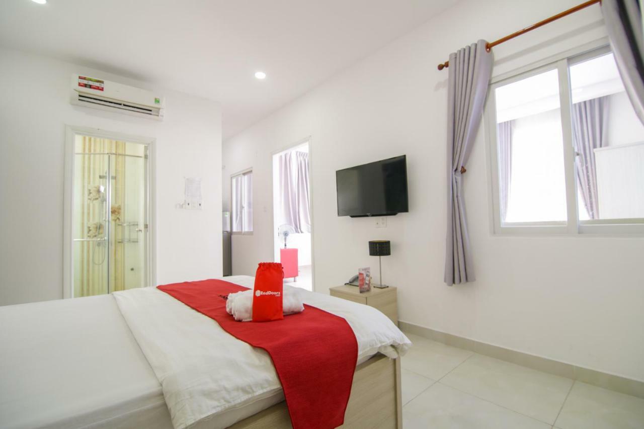 Reddoorz Near Quan Khu 7 Stadium Ho Chi Minh City