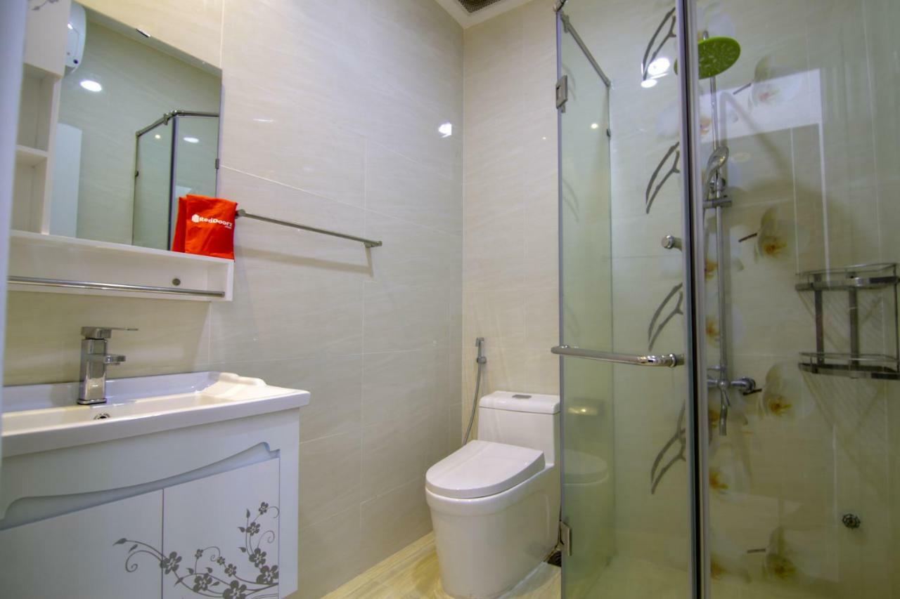 Reddoorz Near Quan Khu 7 Stadium Hotel