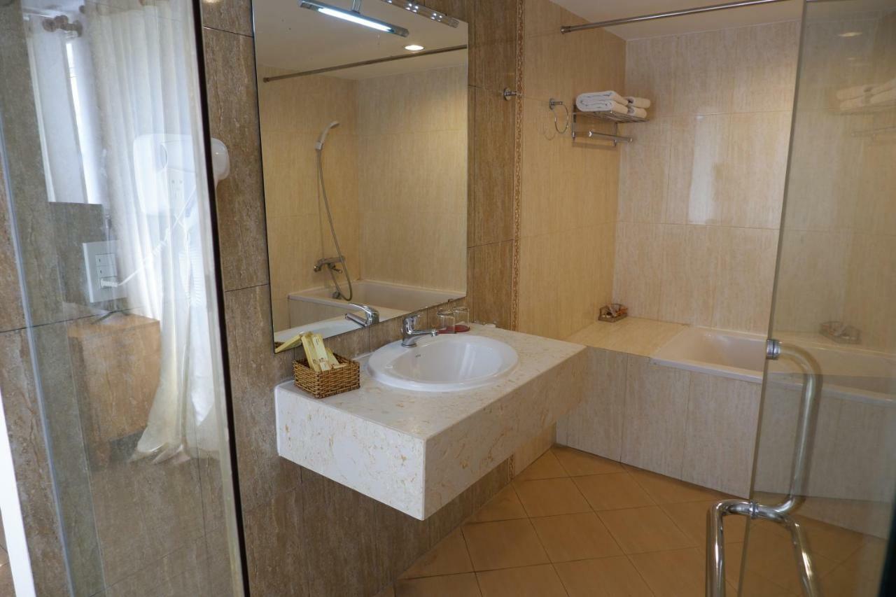 Sai Gon's Book Hotel