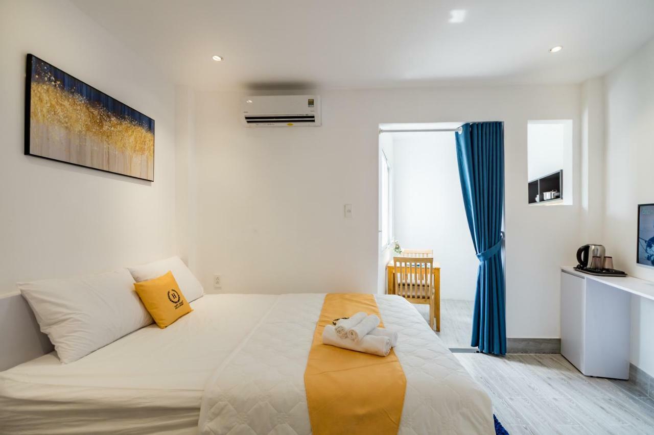 Happyhomes 102 Luxury Bui Vien Apartment