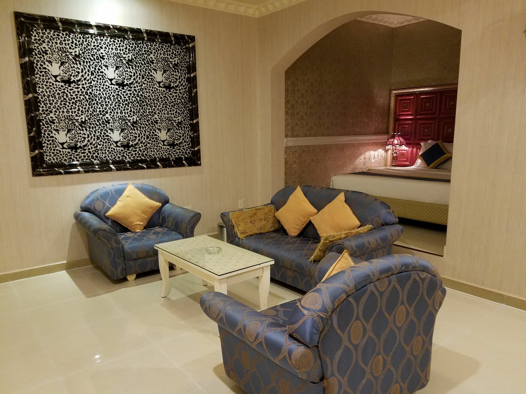 Hotel 700 Fortune 2*