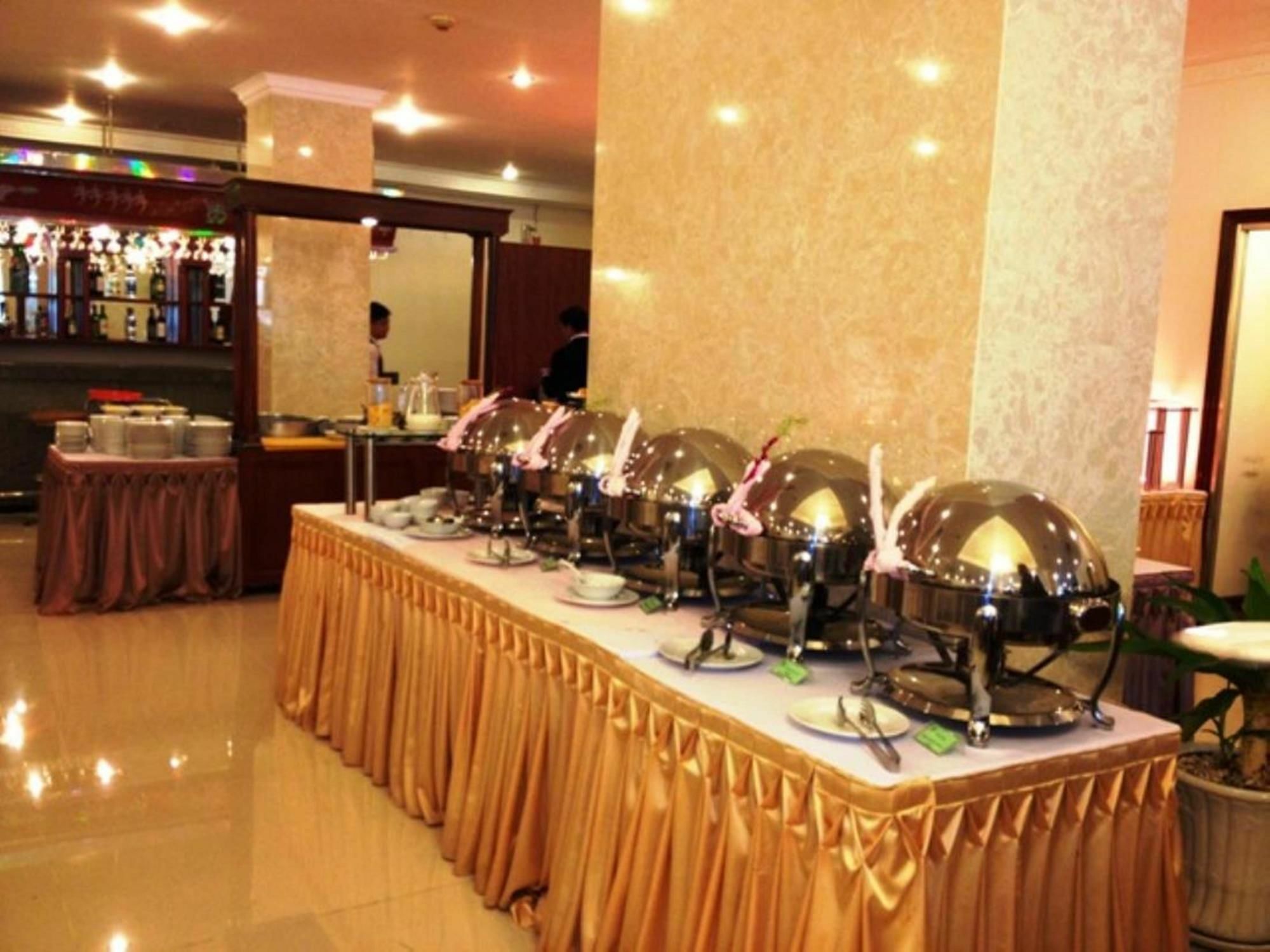 Bat Ho Chi Minh City