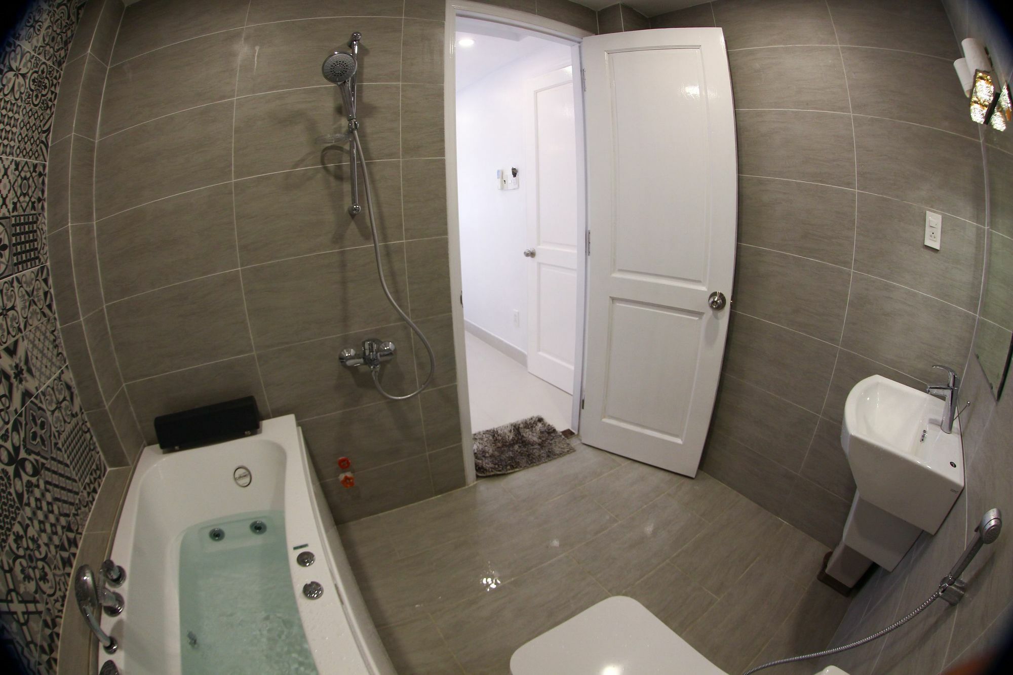 Hostel Full House Ho Chi Minh City