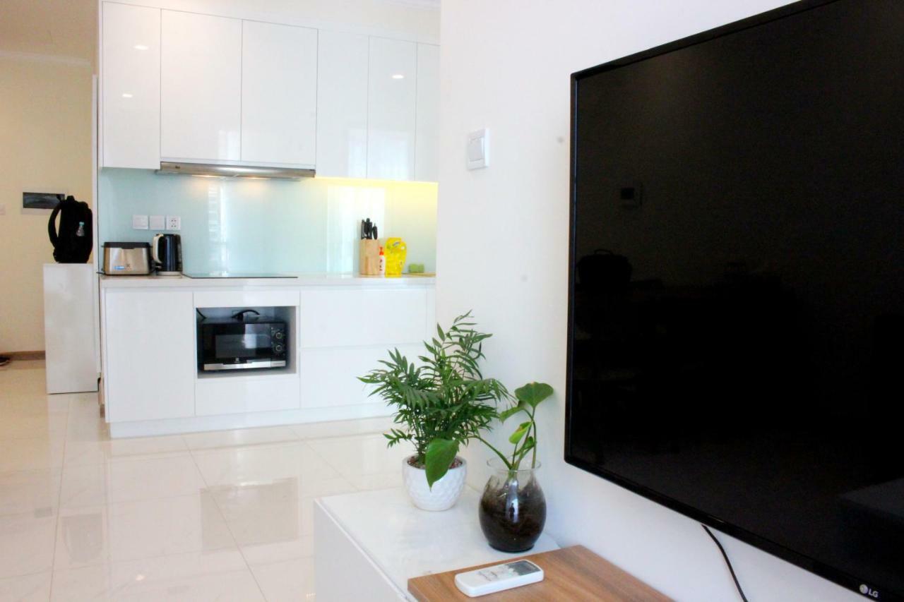 2br 79m2 & Free Pool - Vinhomes Park Apartment