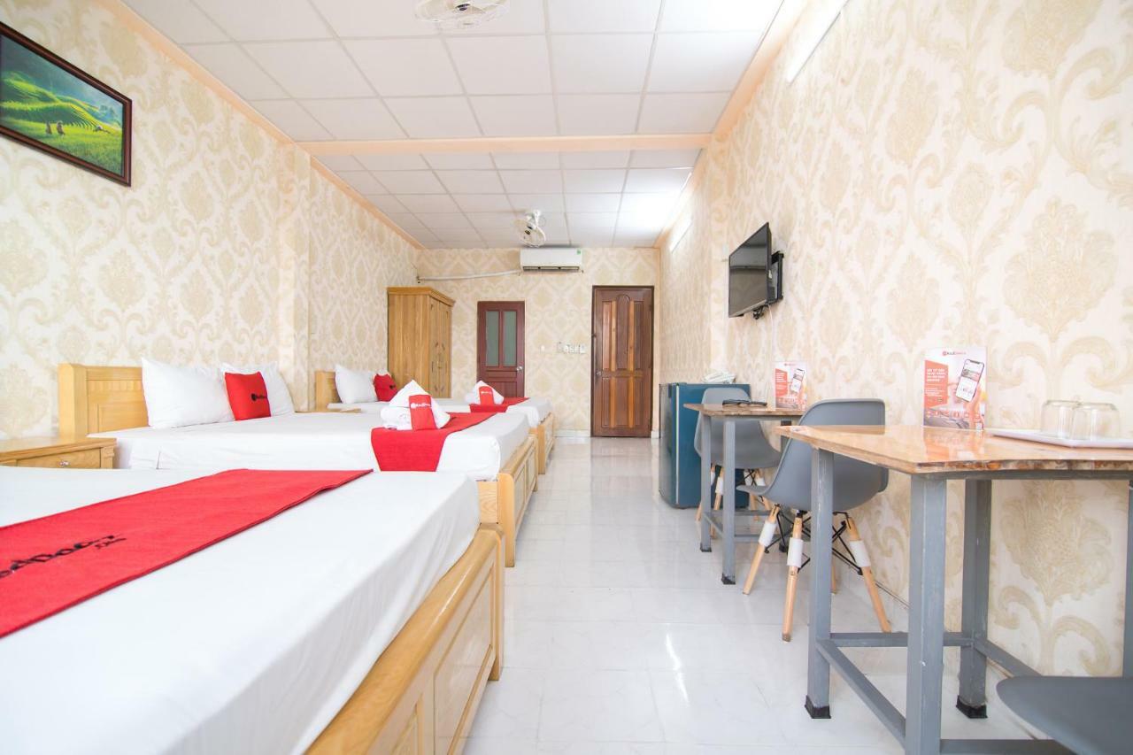 Reddoorz @ Pham Ngu Lao Street 4 Hotel 2*
