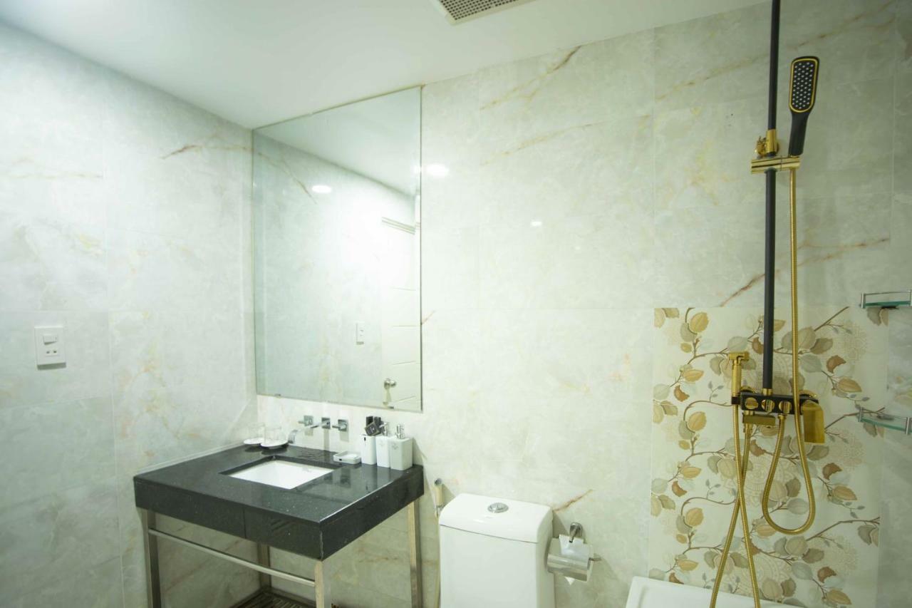 Hotel Reddoorz Near Secc Ho Chi Minh City