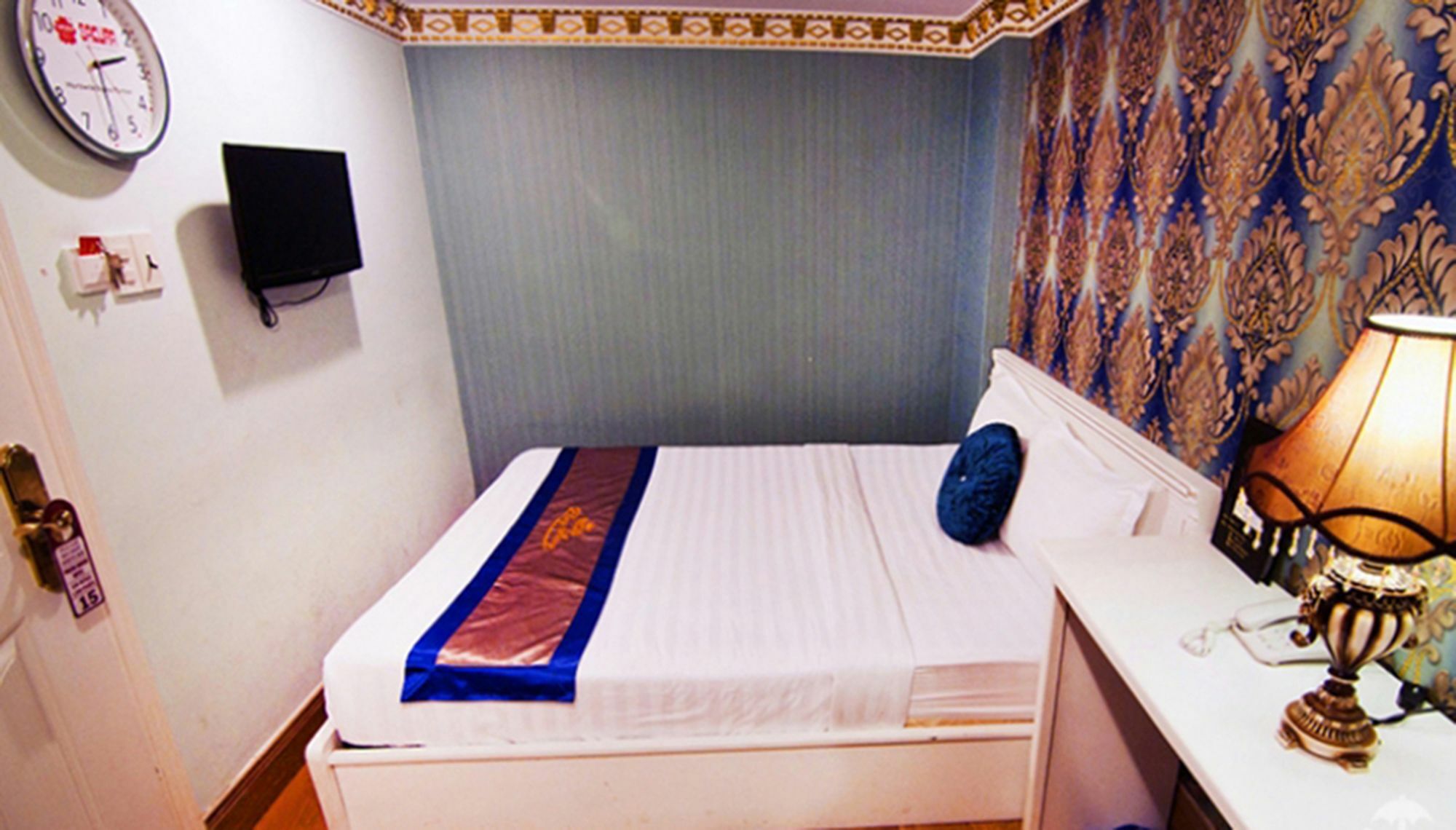 Reddoorz Bui Vien Walking Street Hotel 2*