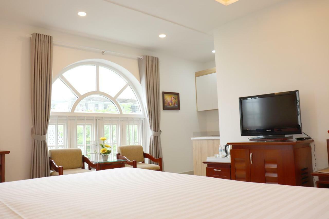 Hotel Kingdom & *