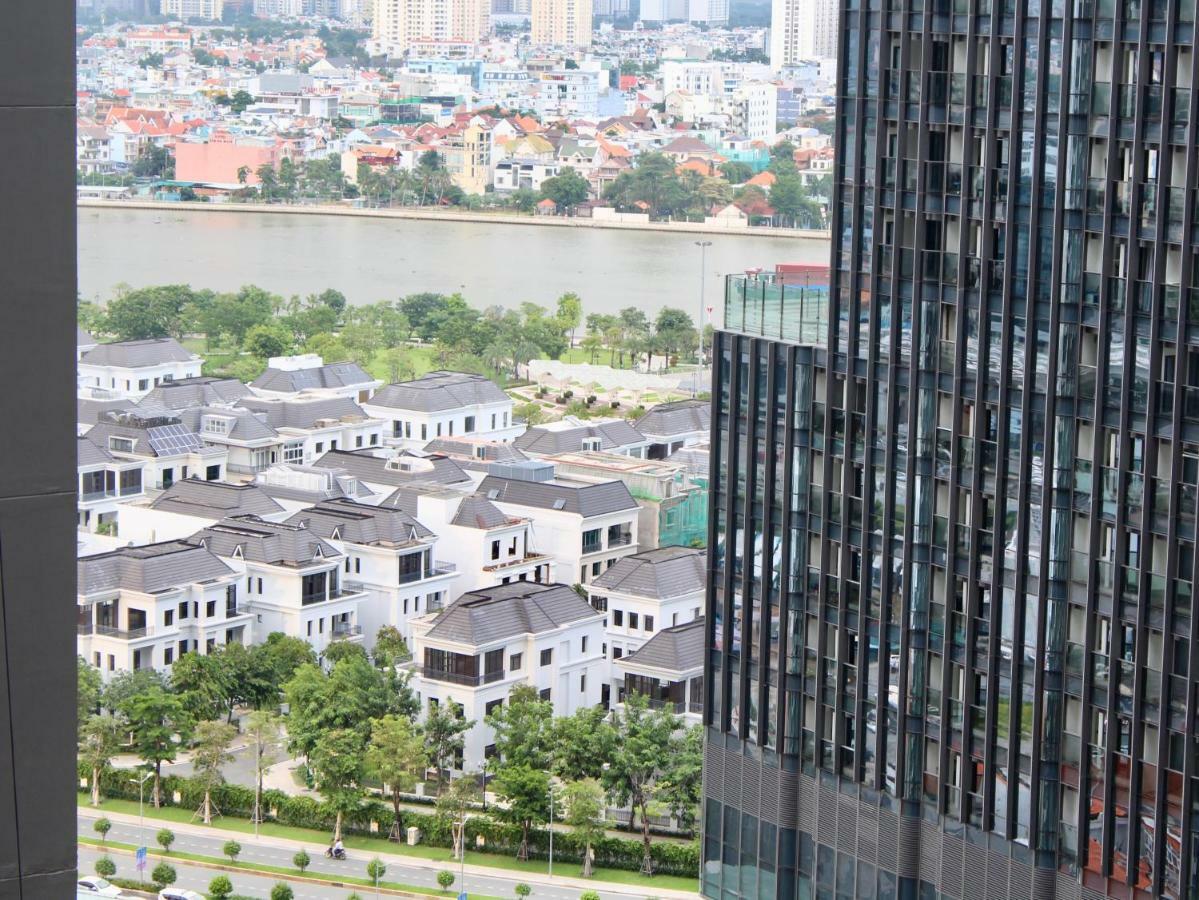 Luxhomes Saigon - Vinhomes Park