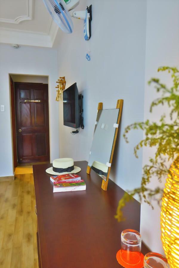 Hotel Giang Son Hotel江山民宿范五老区酒吧街胡志明市 2*